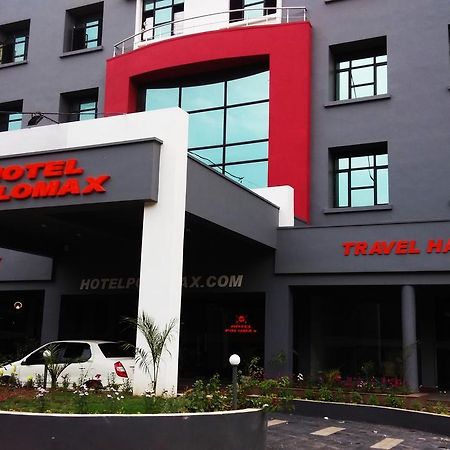 Max Hotels Jabalpur Eksteriør bilde
