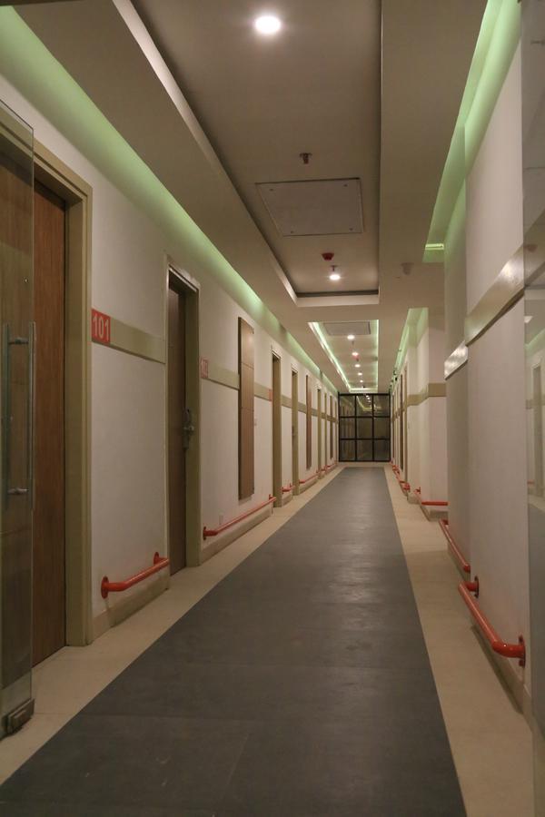 Max Hotels Jabalpur Eksteriør bilde