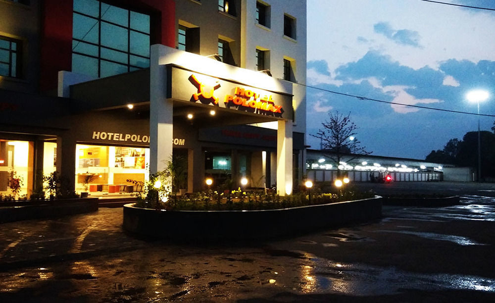 Max Hotels Jabalpur Eksteriør bilde